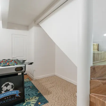 Magnificent Duplex In Διαμέρισμα